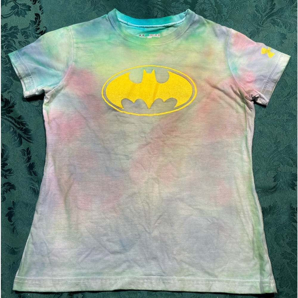 UNDER ARMOUR BATMAN DC COMIC TIE DYE HEAT GEAR T SHIRT SIZE MED